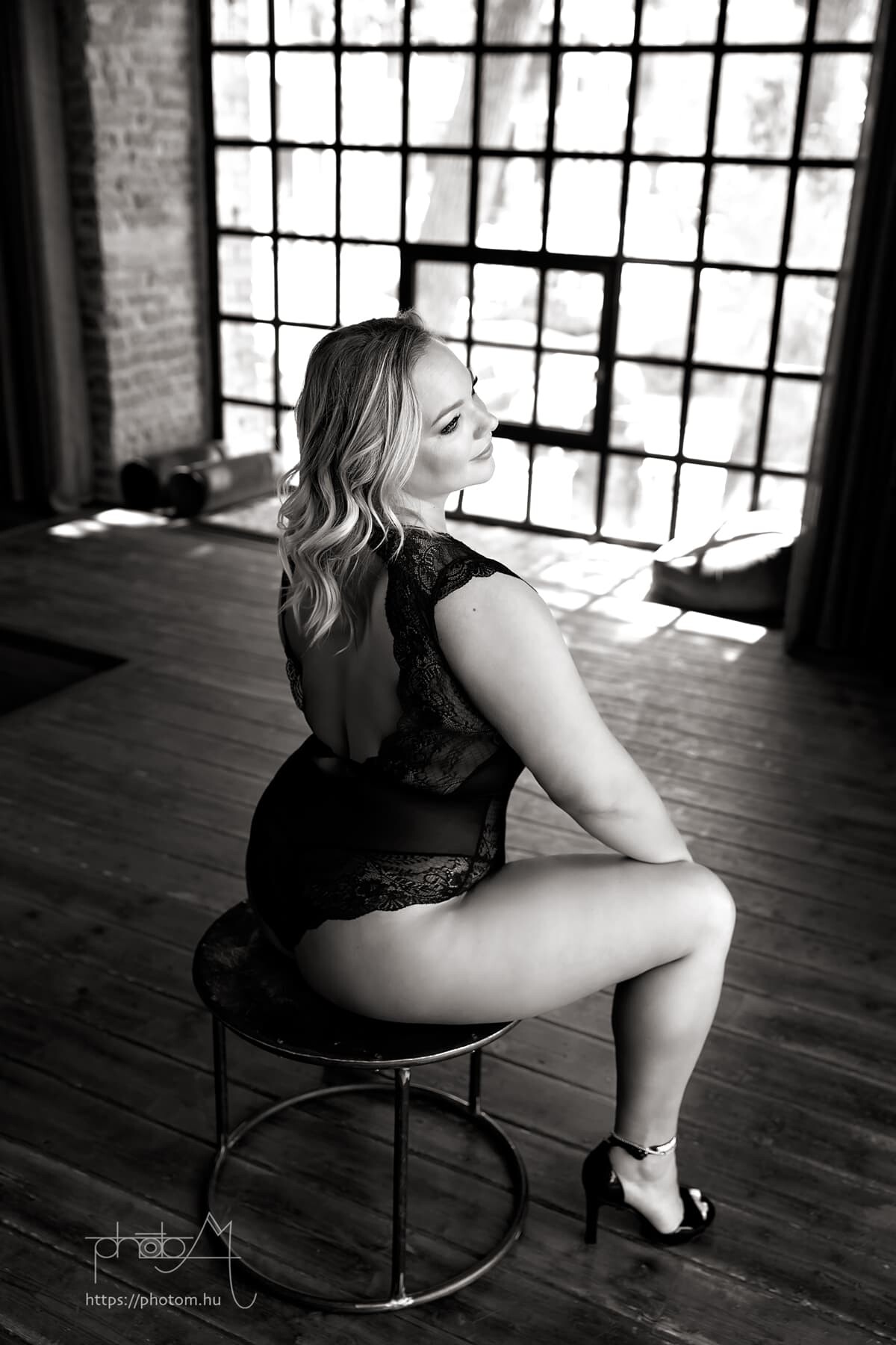 boudoir fotózás, fehérneműs fotózás, fehérneműs fotó, női fotózás, glamour fotózás, boudour fotó, profi fotózás budapest, fotózás, profi fotózás, fotózás budapest, művészi akt fotózás, Valentin-napi ajándék fotózás