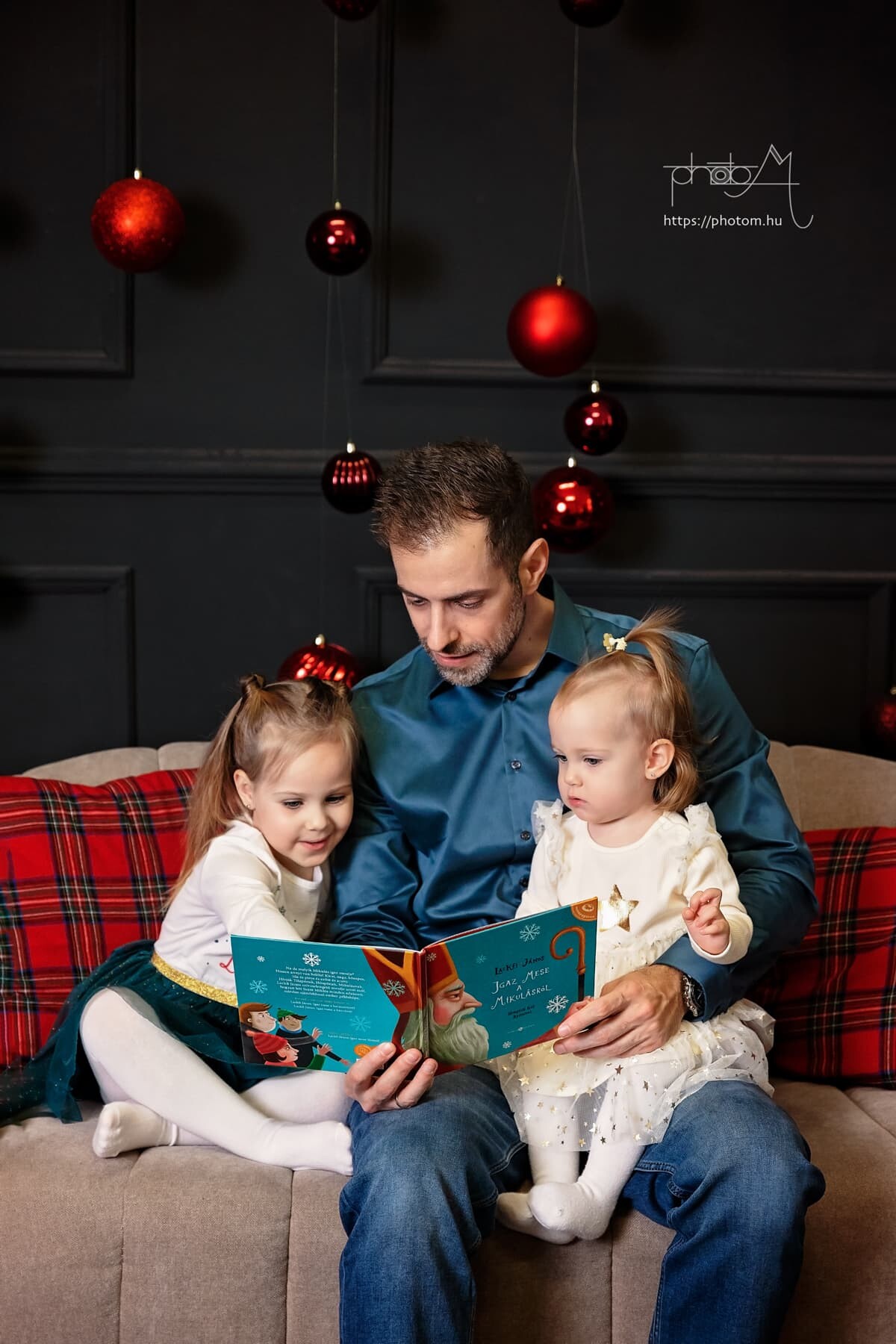 családi karácsonyi fotózás Budapesten stúdióban